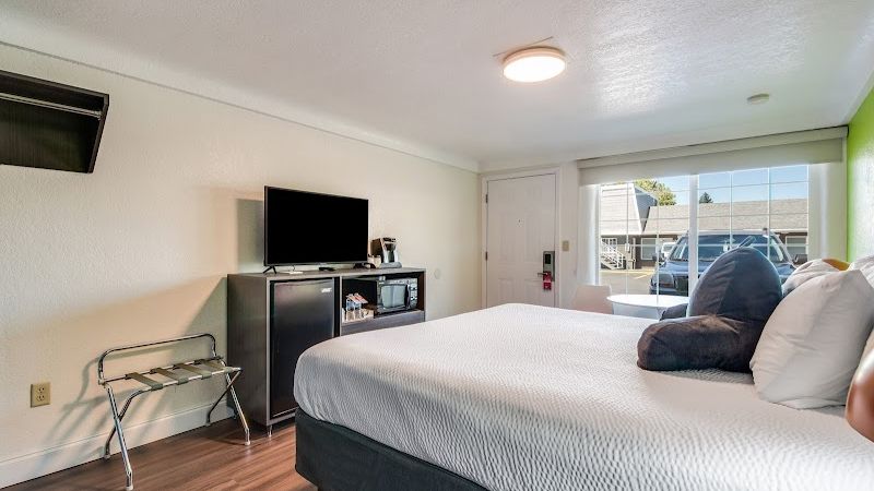 Photo of Signature Inn Eugene