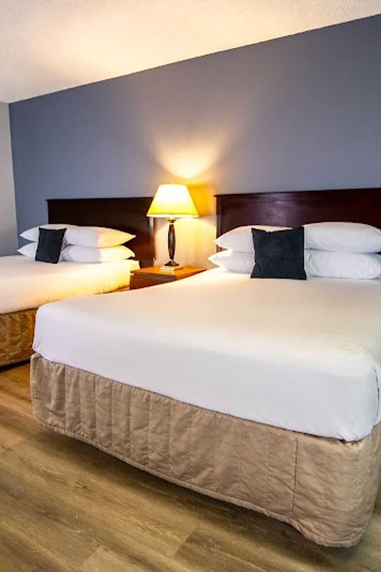 Photo of Red Lion Inn & Suites Vancouver