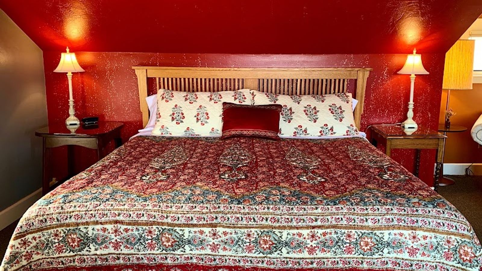 Photo of Chanticleer Inn