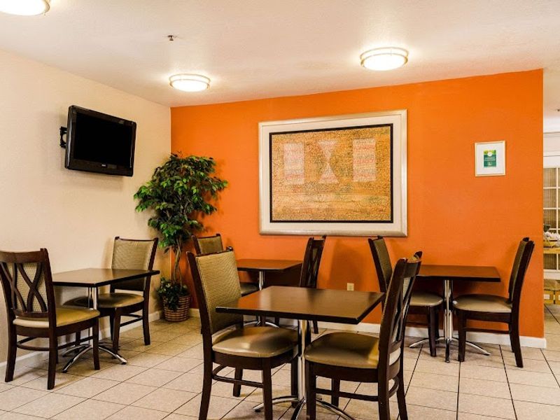 Photo of Quality Inn & Suites Lathrop