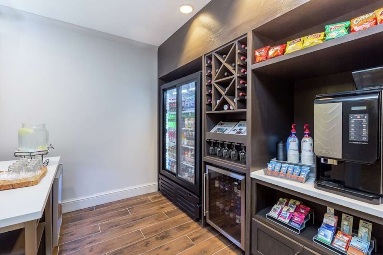 Photo of Hilton Garden Inn Oakland/San Leandro