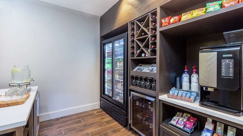 Photo of Hilton Garden Inn Oakland/San Leandro