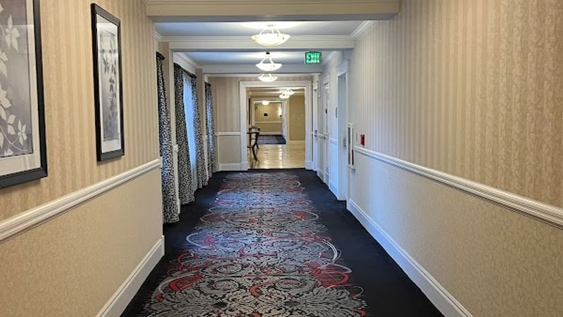 Photo of Embassy Suites by Hilton Portland Downtown