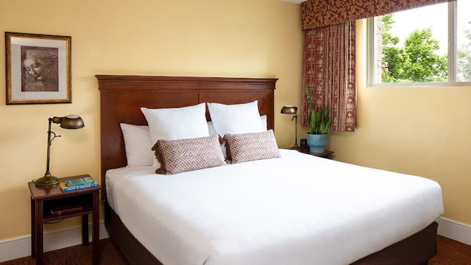 Photo of Park Lane Suites and Inn