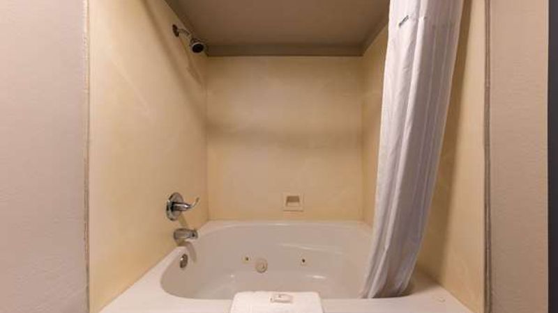 Photo of Days Inn by Wyndham Lathrop