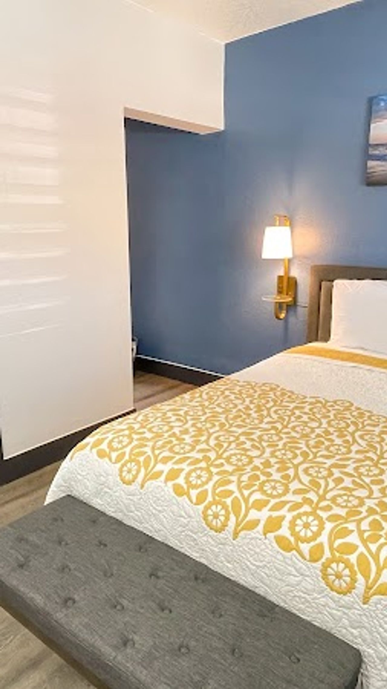 Photo of The Fremont Inn - Queen Suite with Spa Bath, 1 Queen Bed, Private in-room Jacuzzi (Spa) Tub