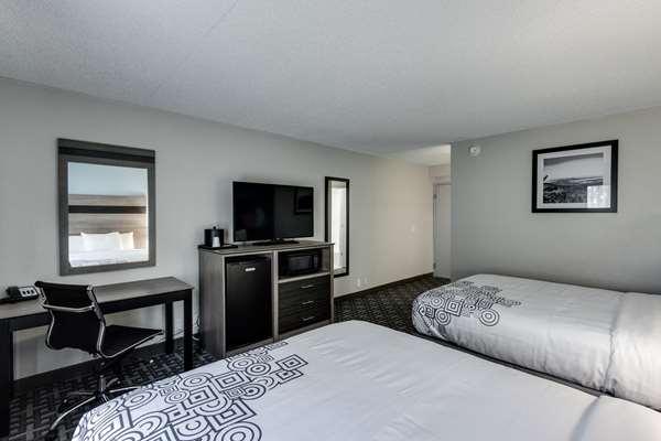 Photo of Days Inn & Suites by Wyndham Spokane