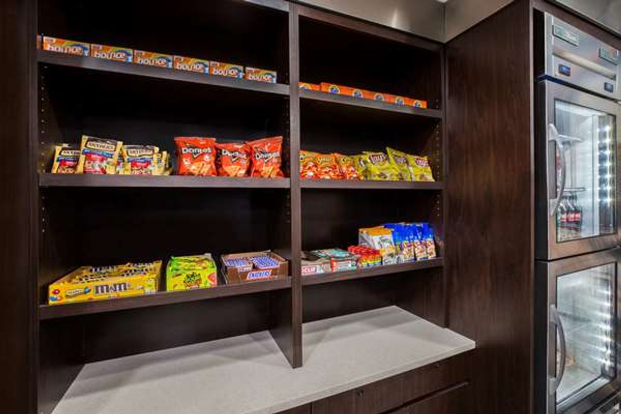 Photo of La Quinta Inn by Wyndham Everett