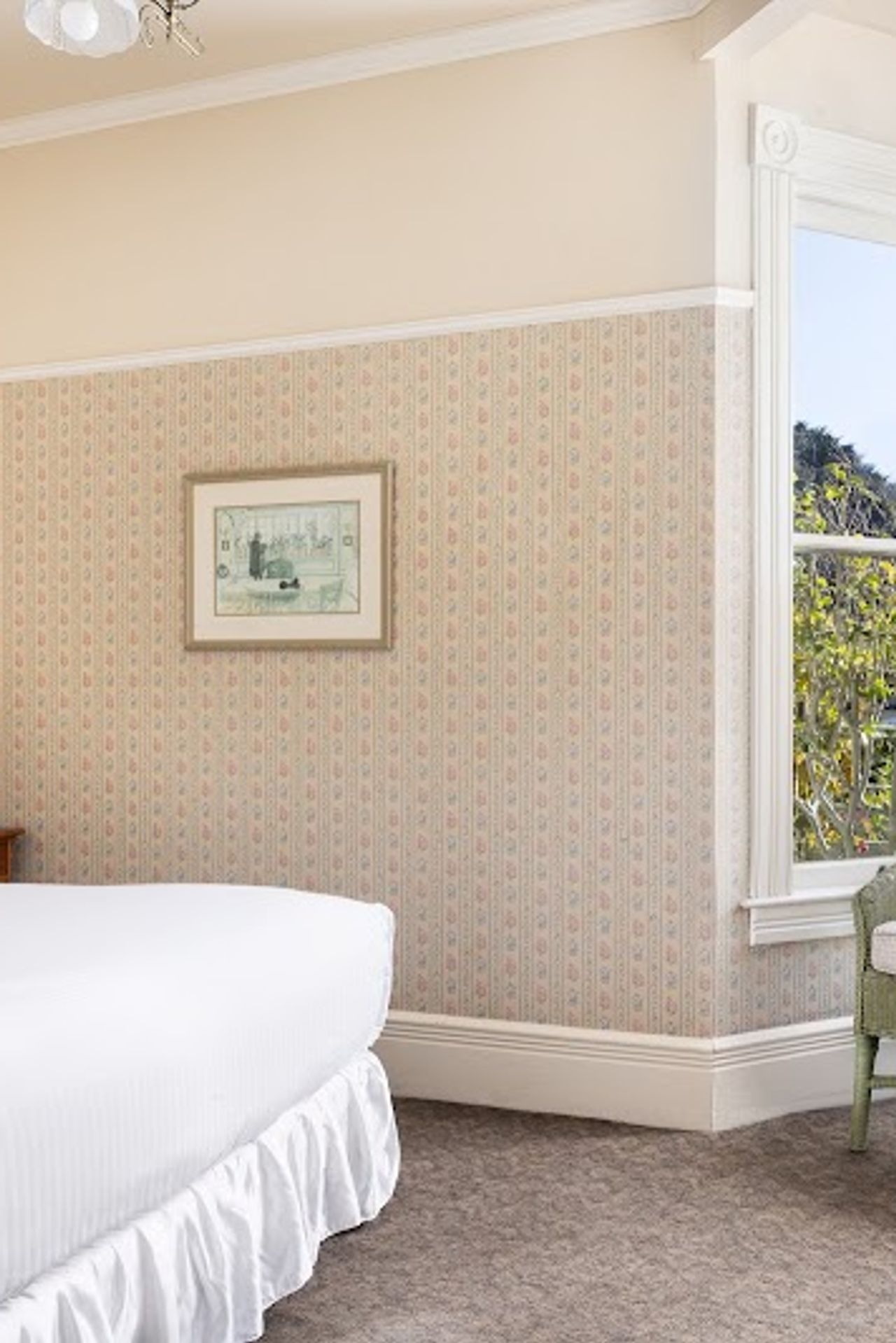 Photo of Centrella Hotel, A Kirkwood Collection Hotel - Caledonia Room, Queen Bed, Bay window, Accessible, Sitting area, Walk-in shower