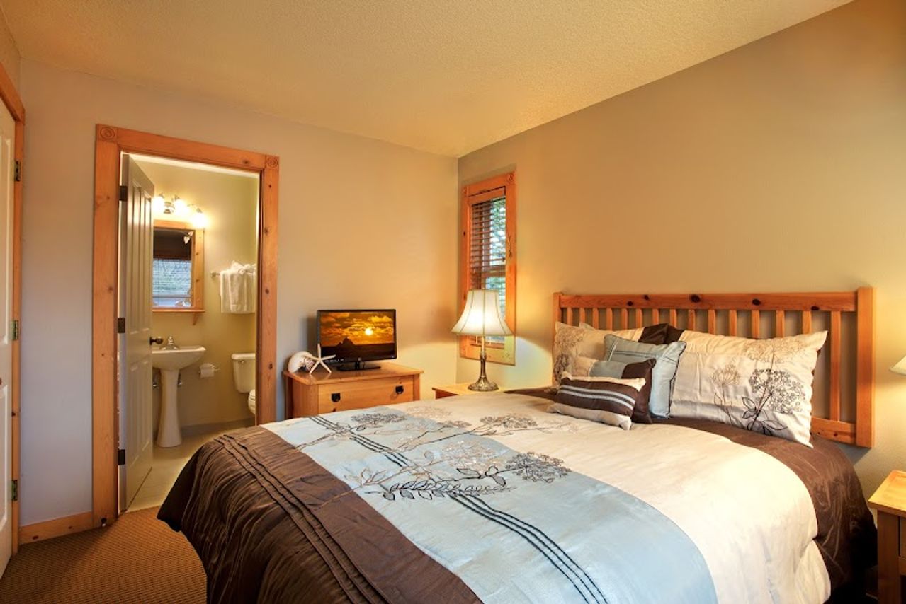 Photo of Lighthouse Inn