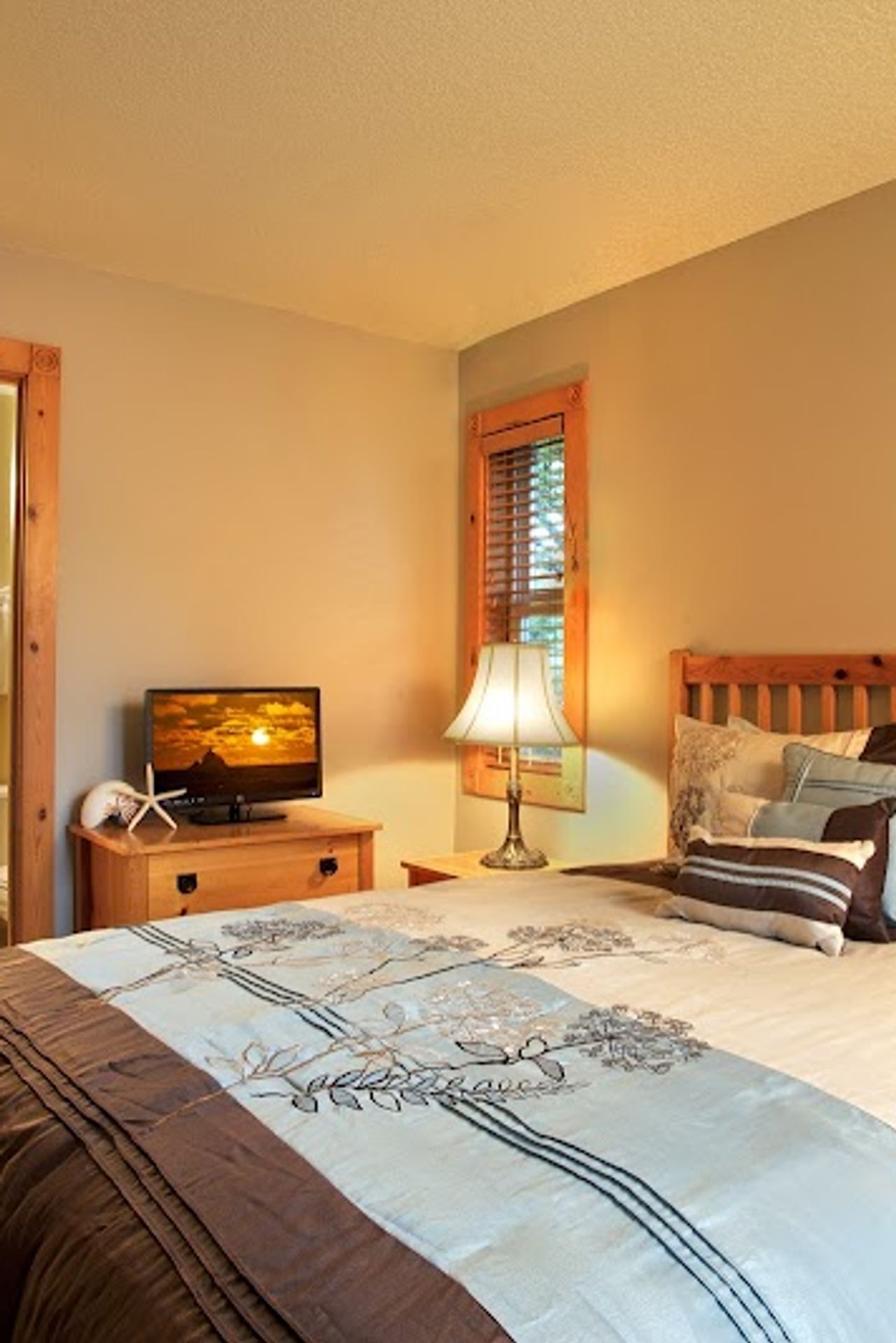 Photo of Lighthouse Inn