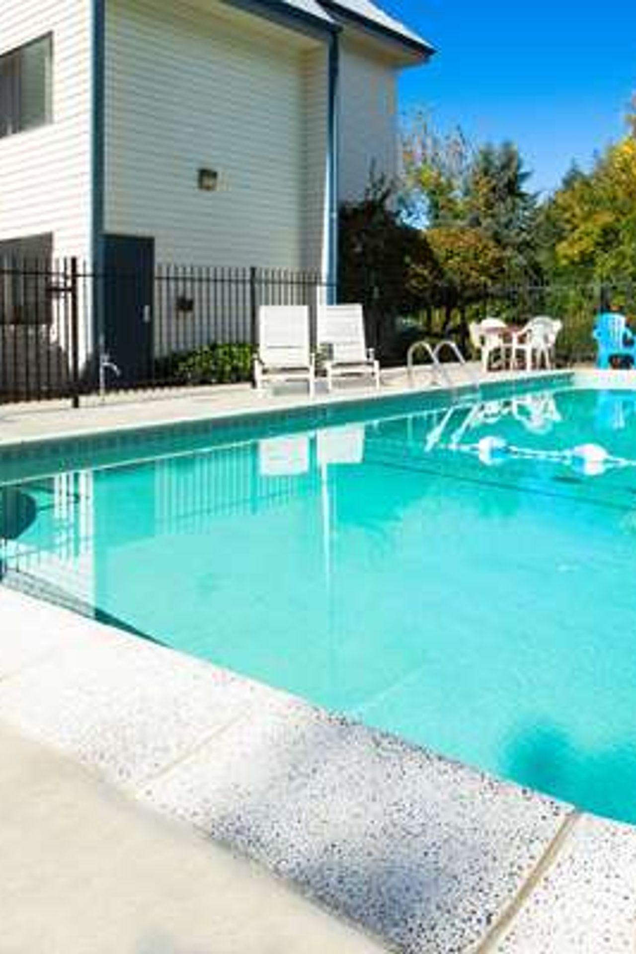 Photo of Days Inn by Wyndham Corvallis