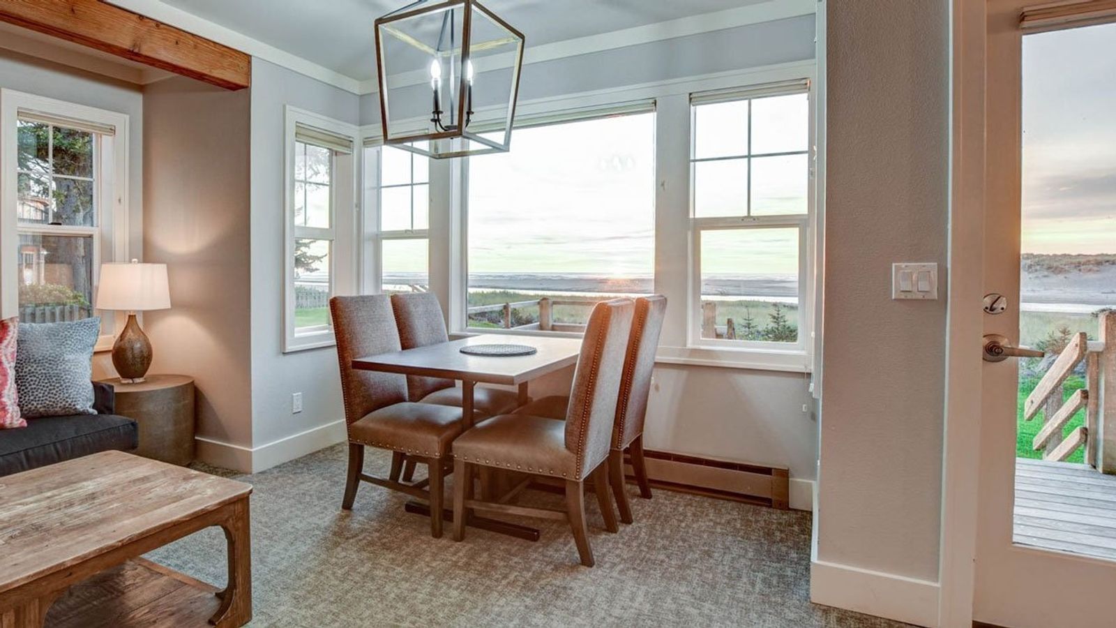 The White Heron Lodge