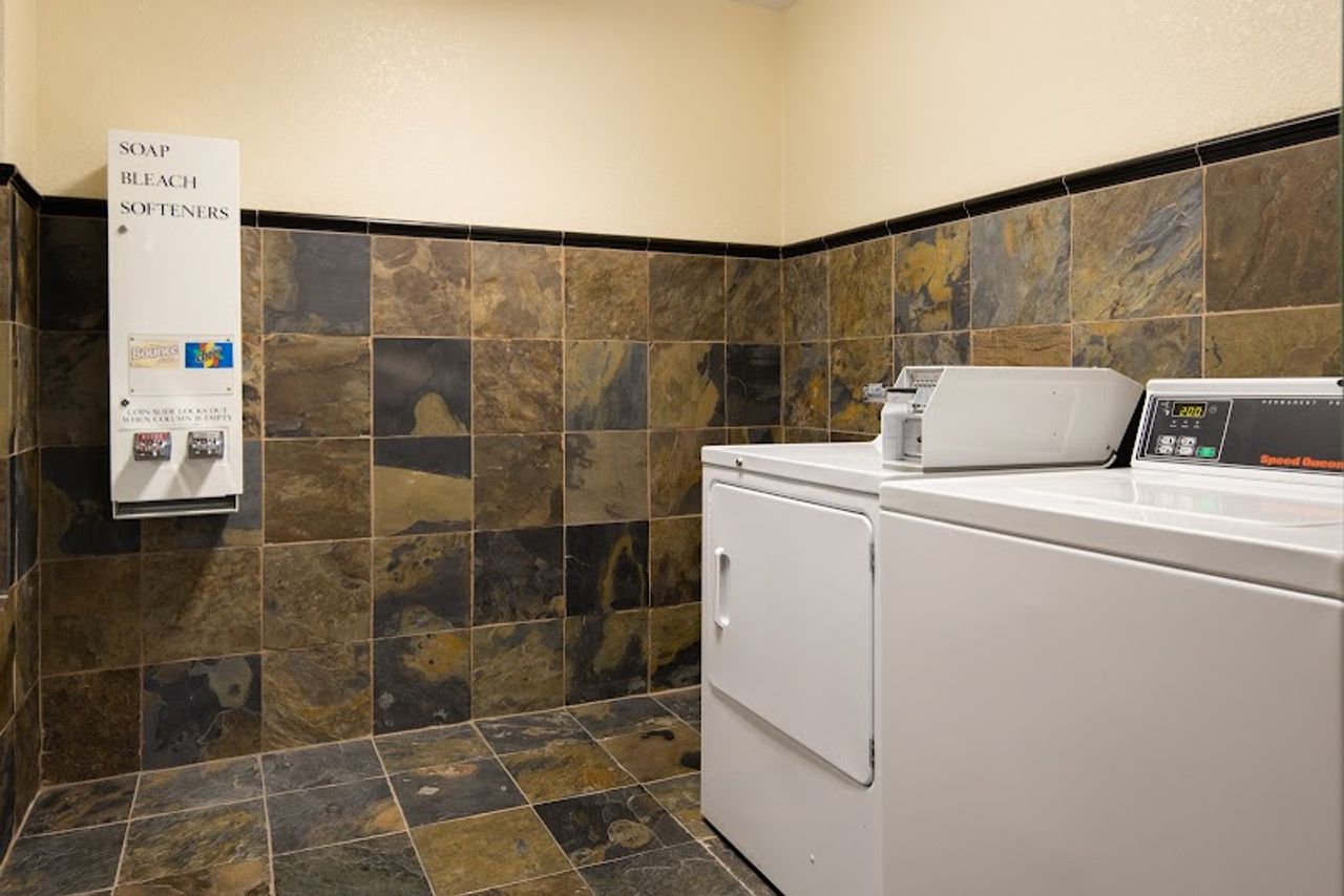 Photo of Atherton Park Inn & Suites Redwood City