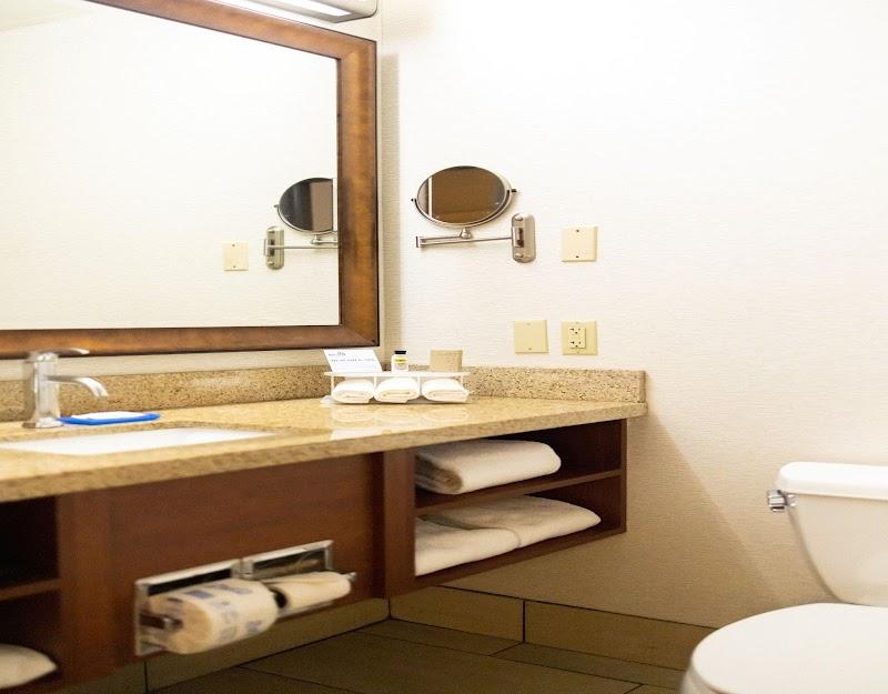 Photo of Holiday Inn Express & Suites Berkeley by IHG