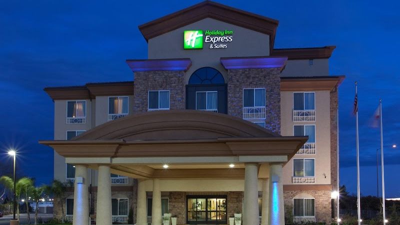 Holiday Inn Express & Suites Fresno South, an IHG Hotel