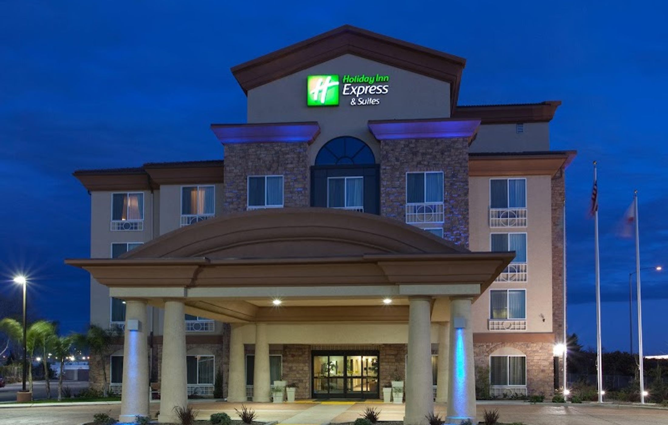 Holiday Inn Express & Suites Fresno South, an IHG Hotel