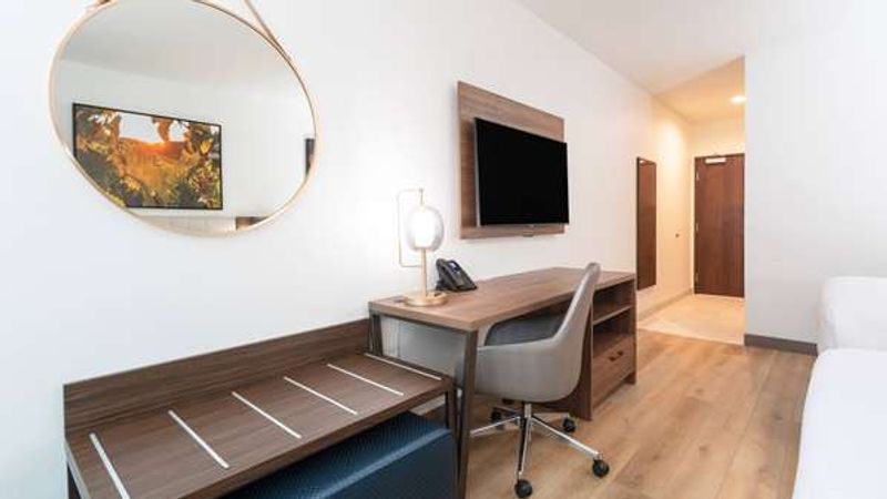 Photo of La Quinta Inn & Suites by Wyndham Galt Lodi North