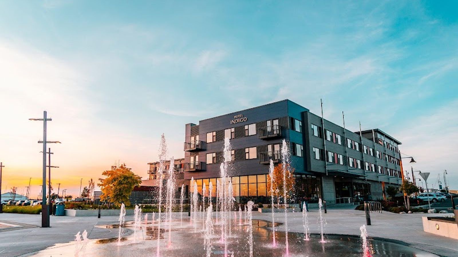 Photo of Hotel Indigo Seattle Everett Waterfront, an IHG Hotel