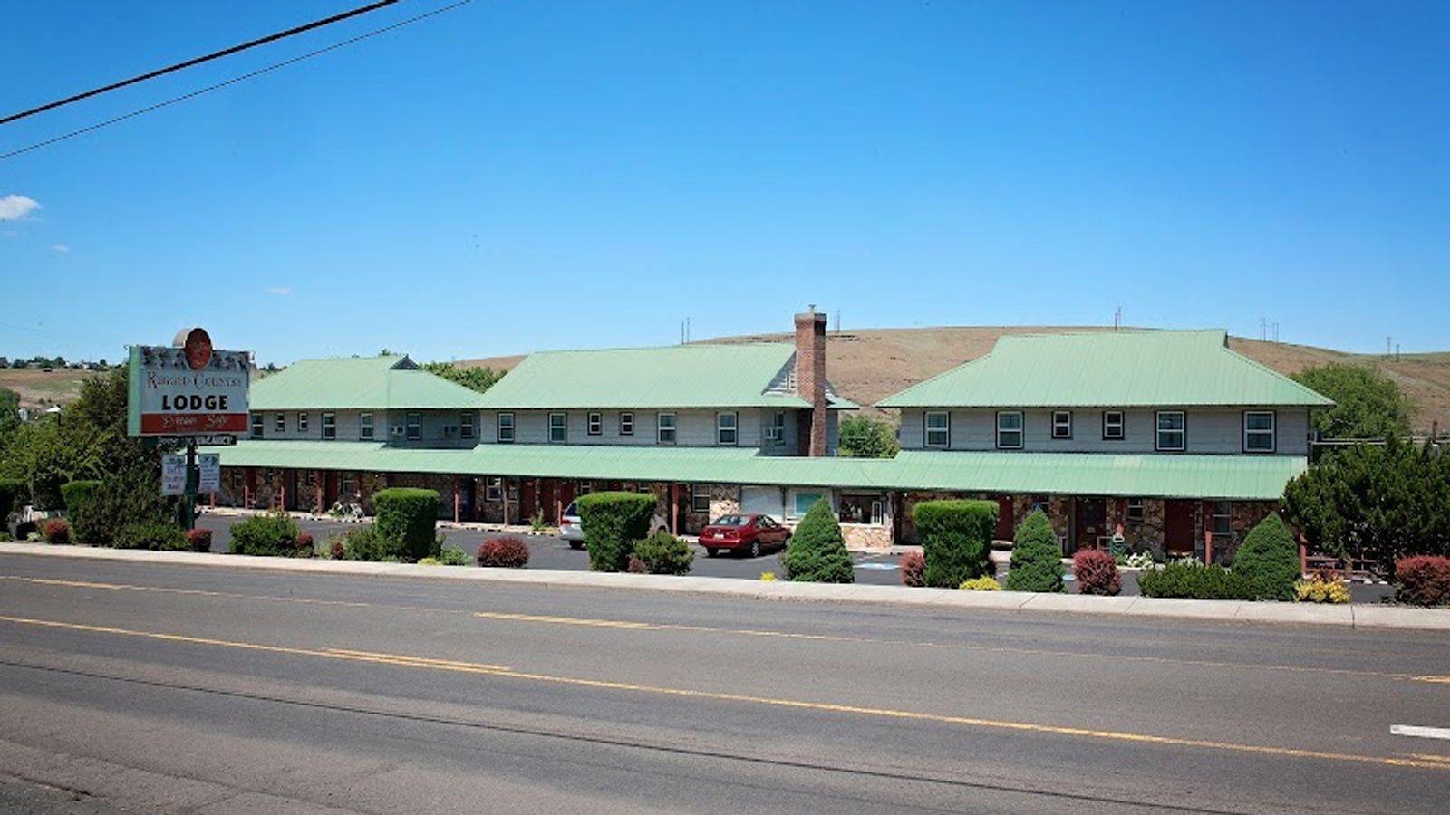 Rugged Country Lodge