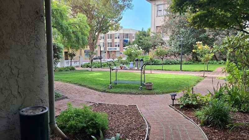 Photo of Merritt House Hotel - Exterior, Garden