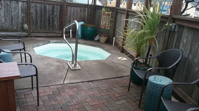 Photo of Shearwater Inn  - Hot Tub