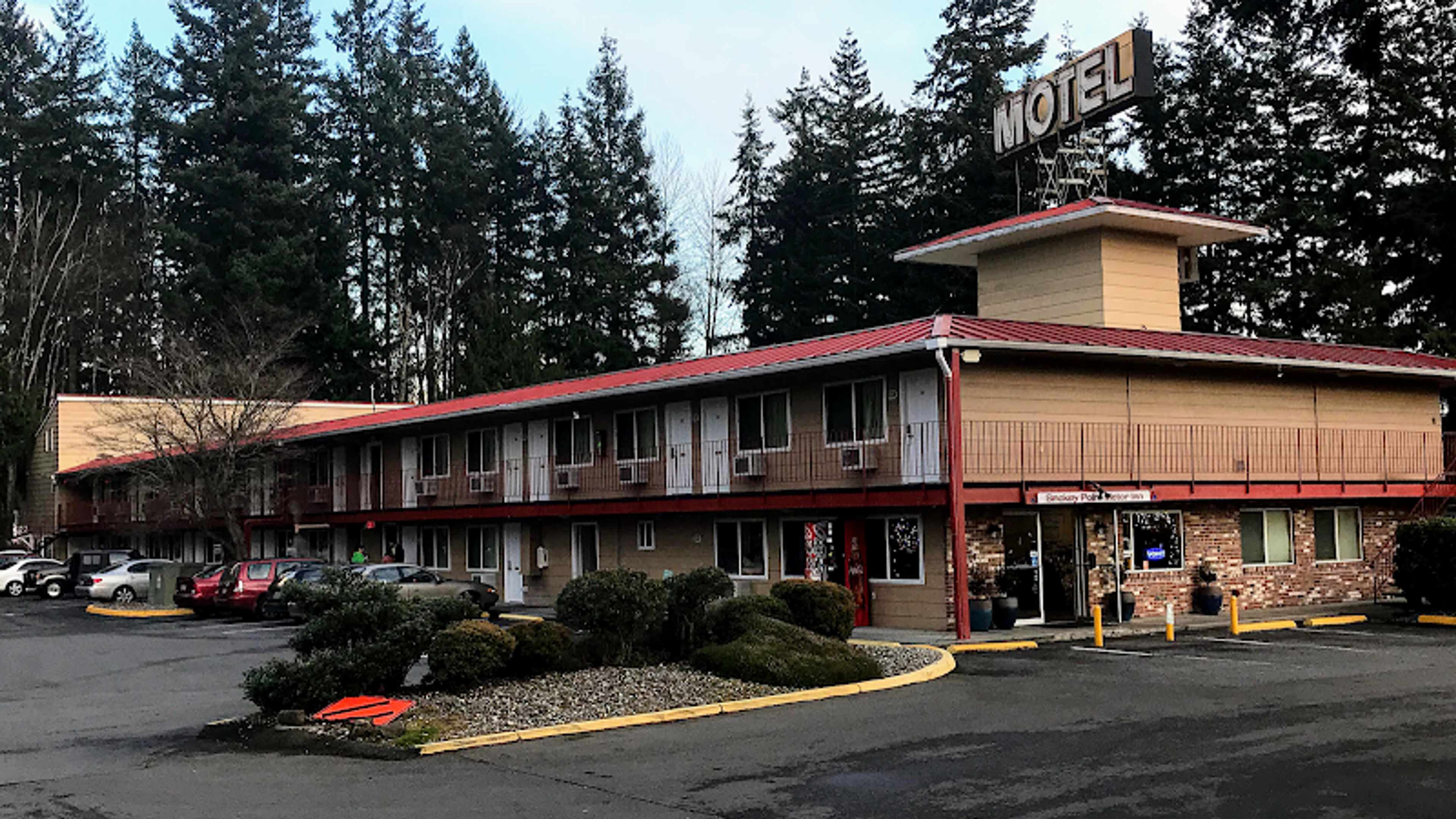 Smokey Point Motor Inn