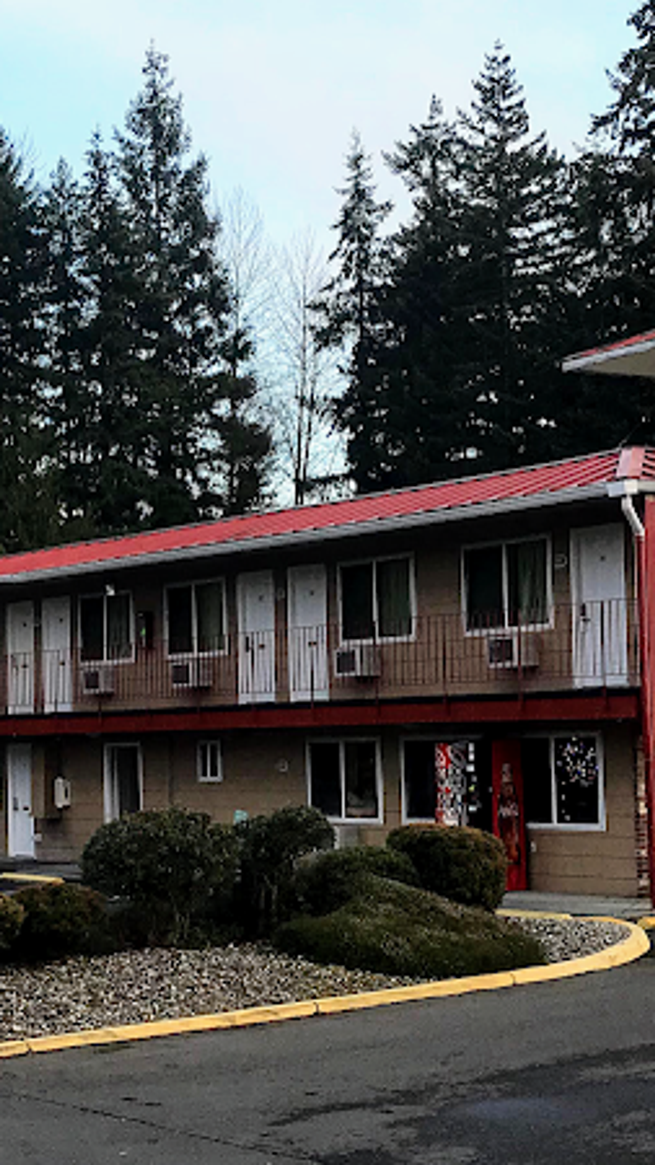 Photo of Smokey Point Motor Inn