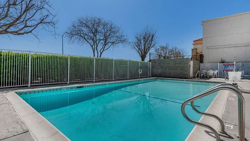 Photo of Best Western Luxury Inn