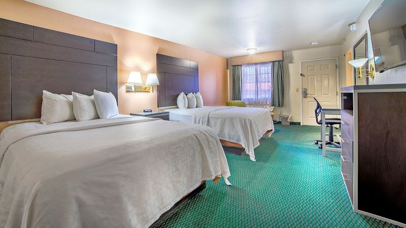 Photo of Turlock Inn