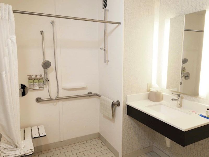 Photo of Holiday Inn Express & Suites Napa Valley-American Canyon, an IHG Hotel