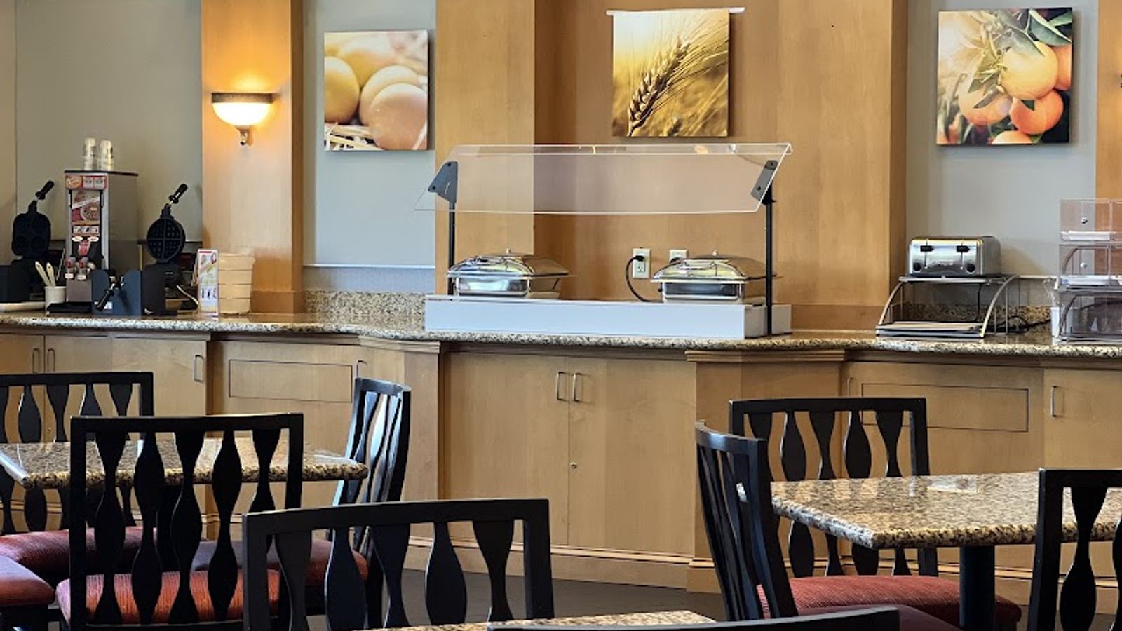 Photo of Comfort Suites Boise West Meridian