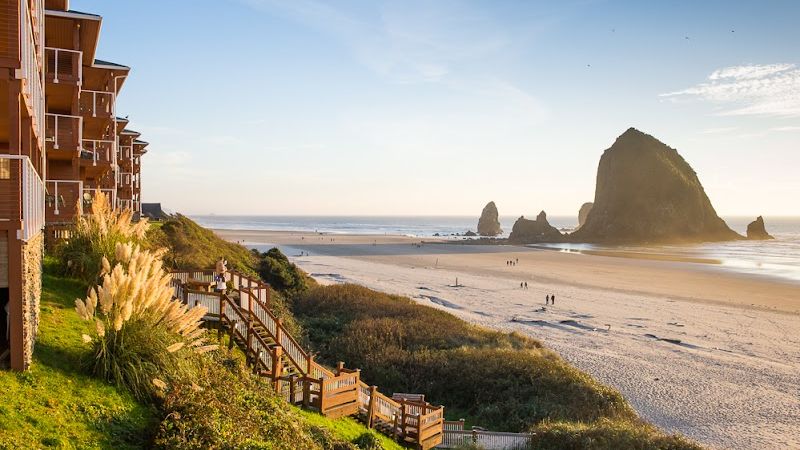 Photo of Hallmark Resort & Spa Cannon Beach