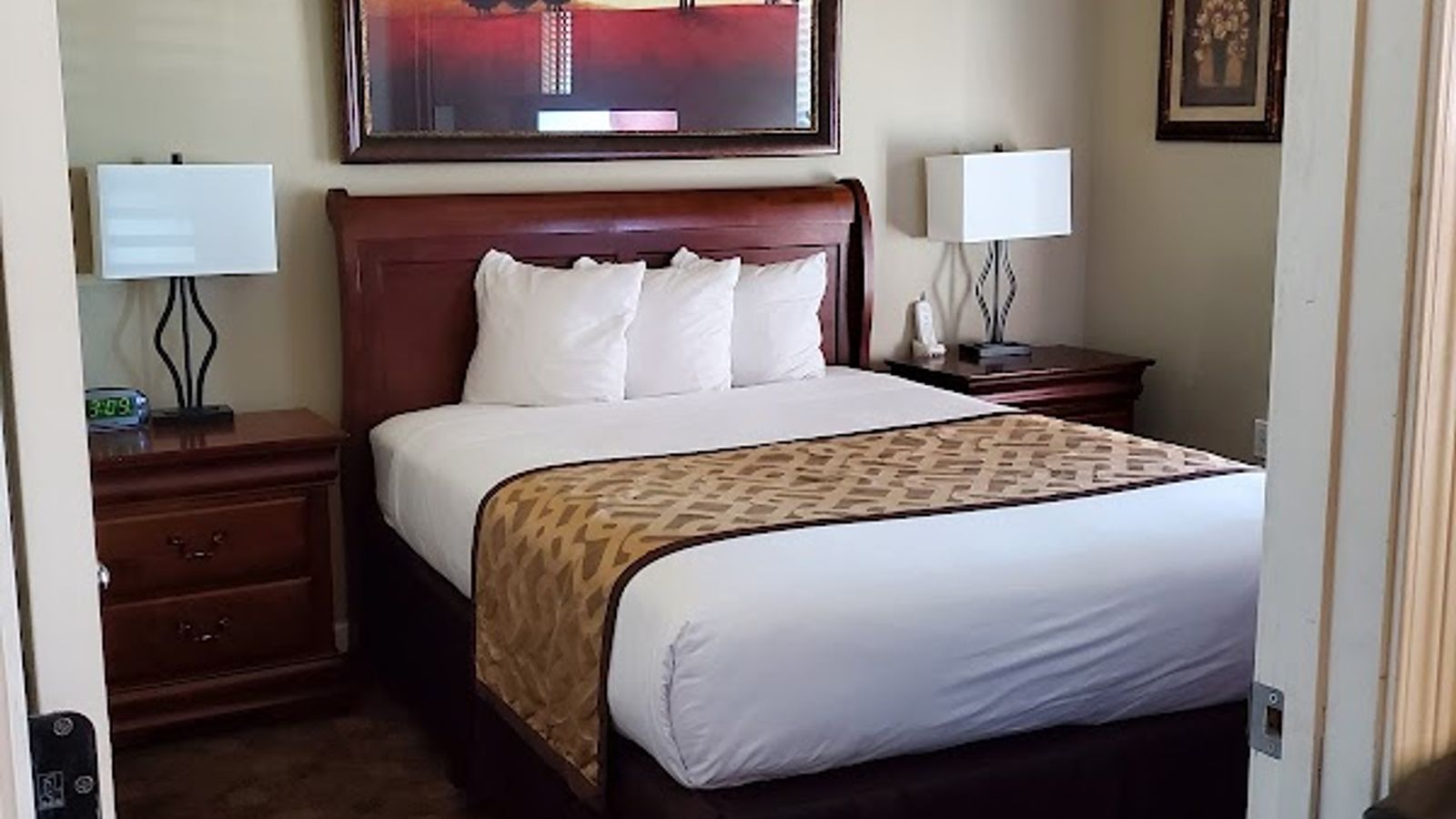 Photo of Stratford Suites