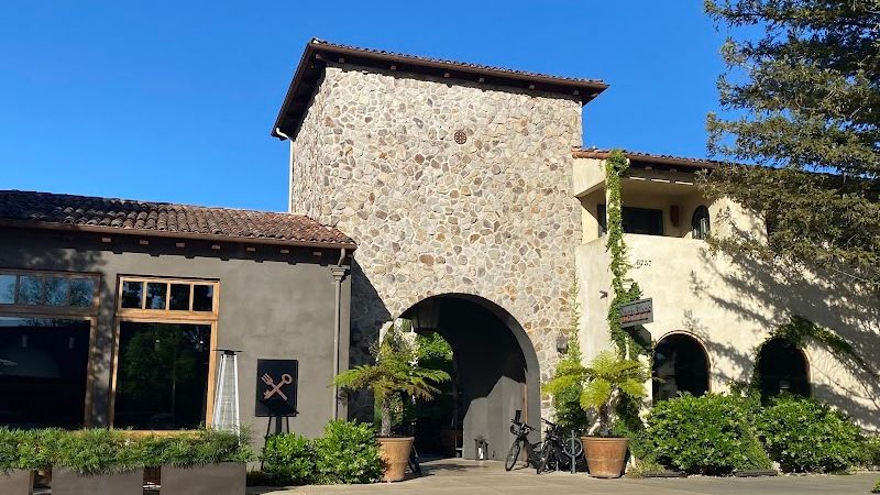 Photo of North Block Hotel