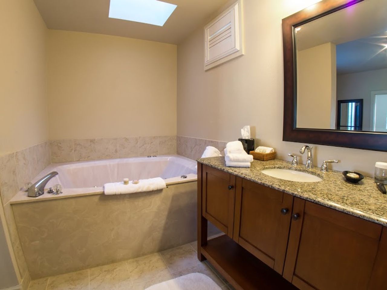 Photo of Wine Country Inn