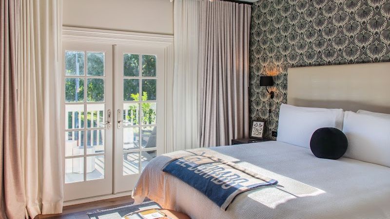 Photo of El Dorado Hotel