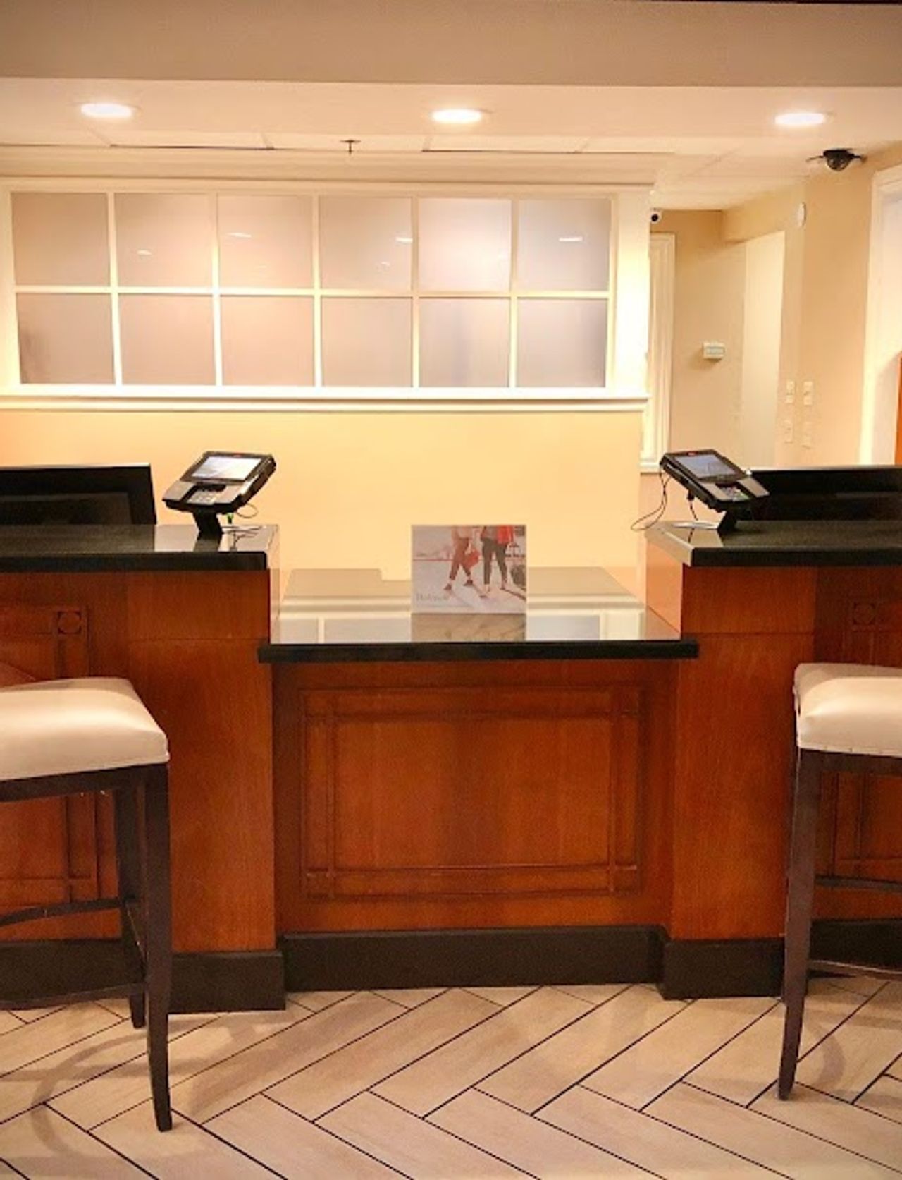 Photo of Sonesta ES Suites San Francisco Airport San Bruno - Reception