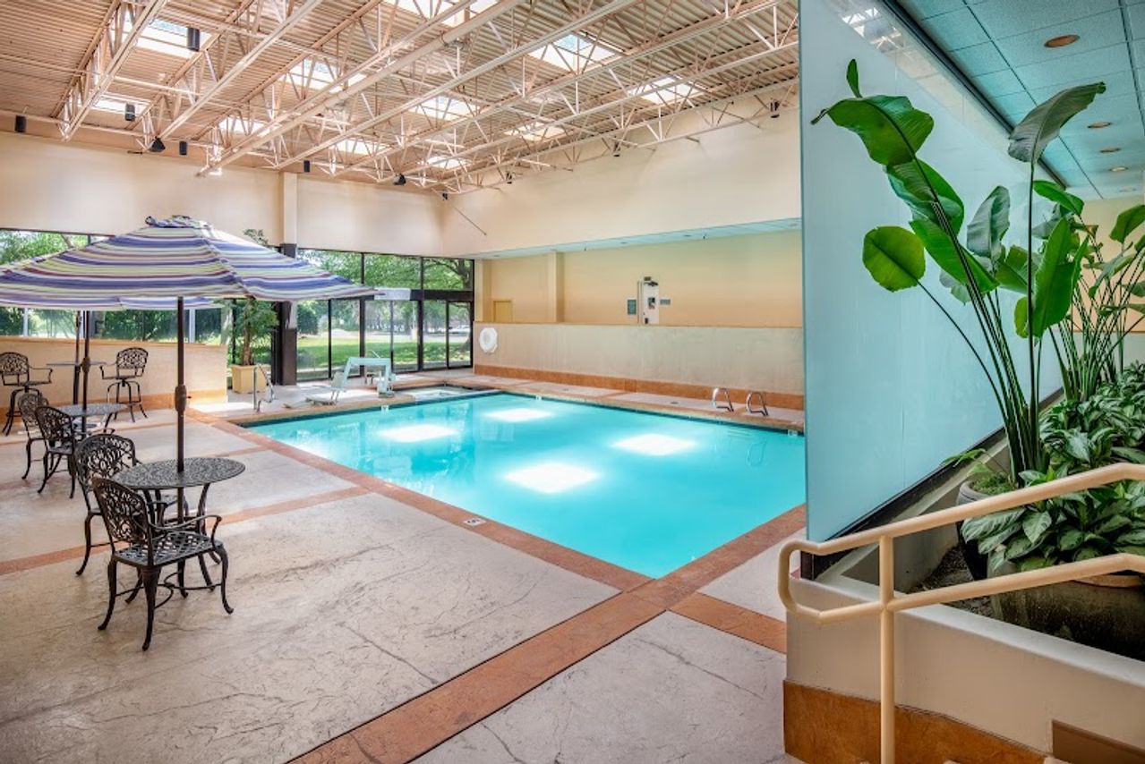 Photo of DoubleTree Suites by Hilton Hotel Seattle Airport - Southcenter