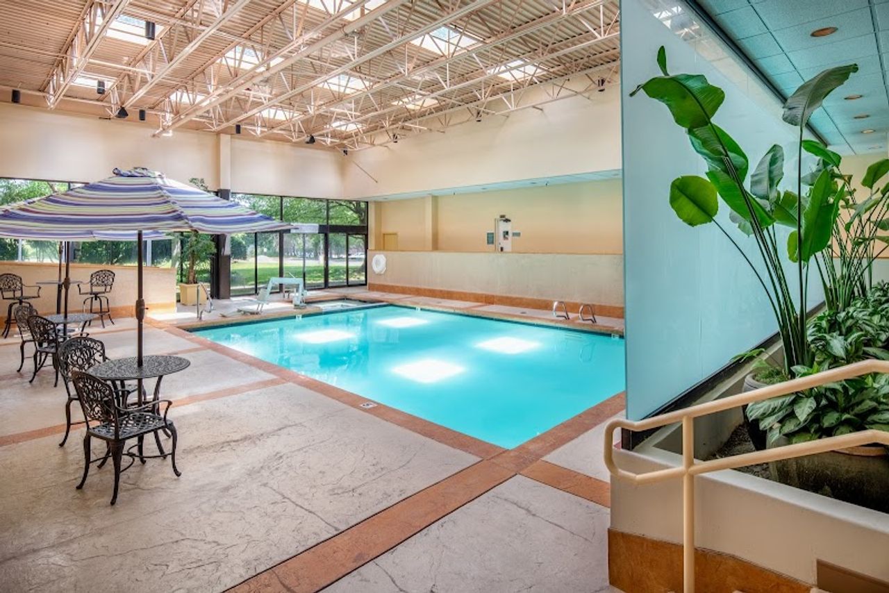 Photo of DoubleTree Suites by Hilton Hotel Seattle Airport - Southcenter