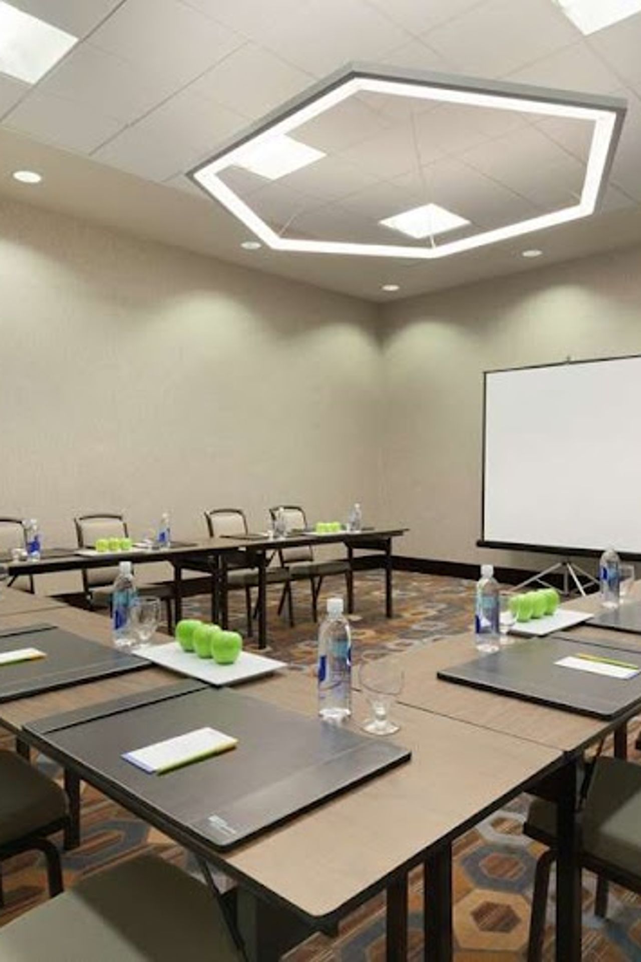 Photo of Hilton Garden Inn Cupertino
