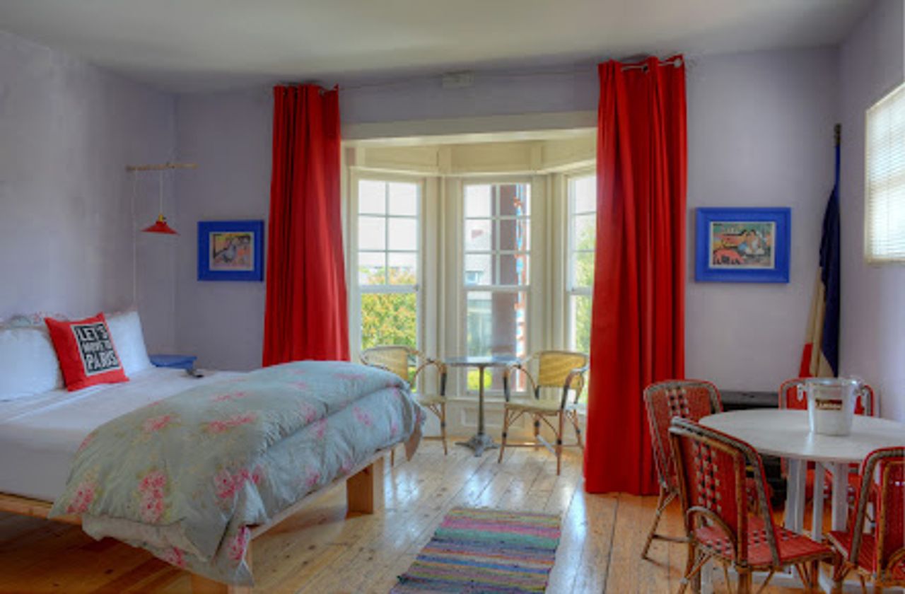 Photo of Metro Hotel & Cafe