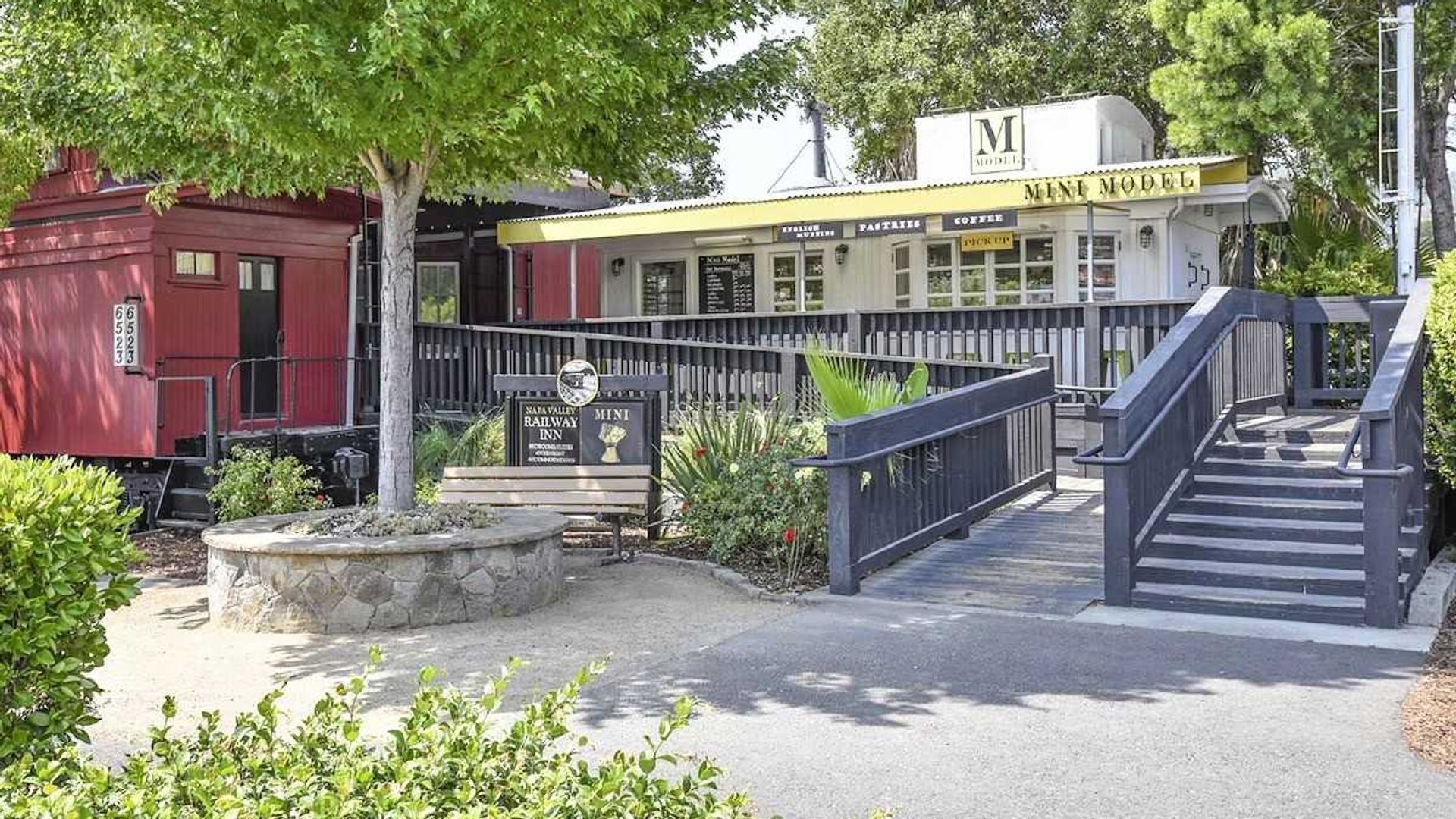 Napa Valley Railway Inn