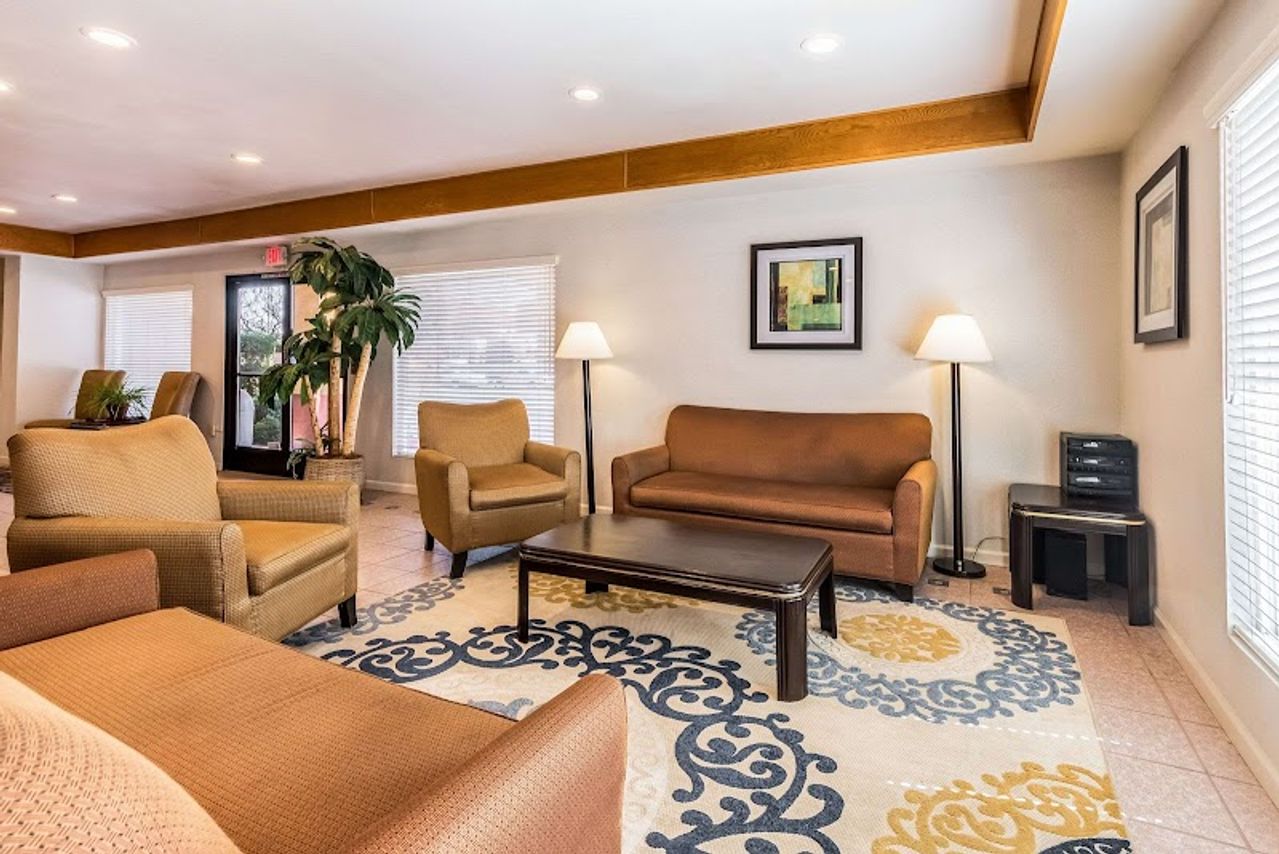 Photo of Quality Inn Fresno Near University