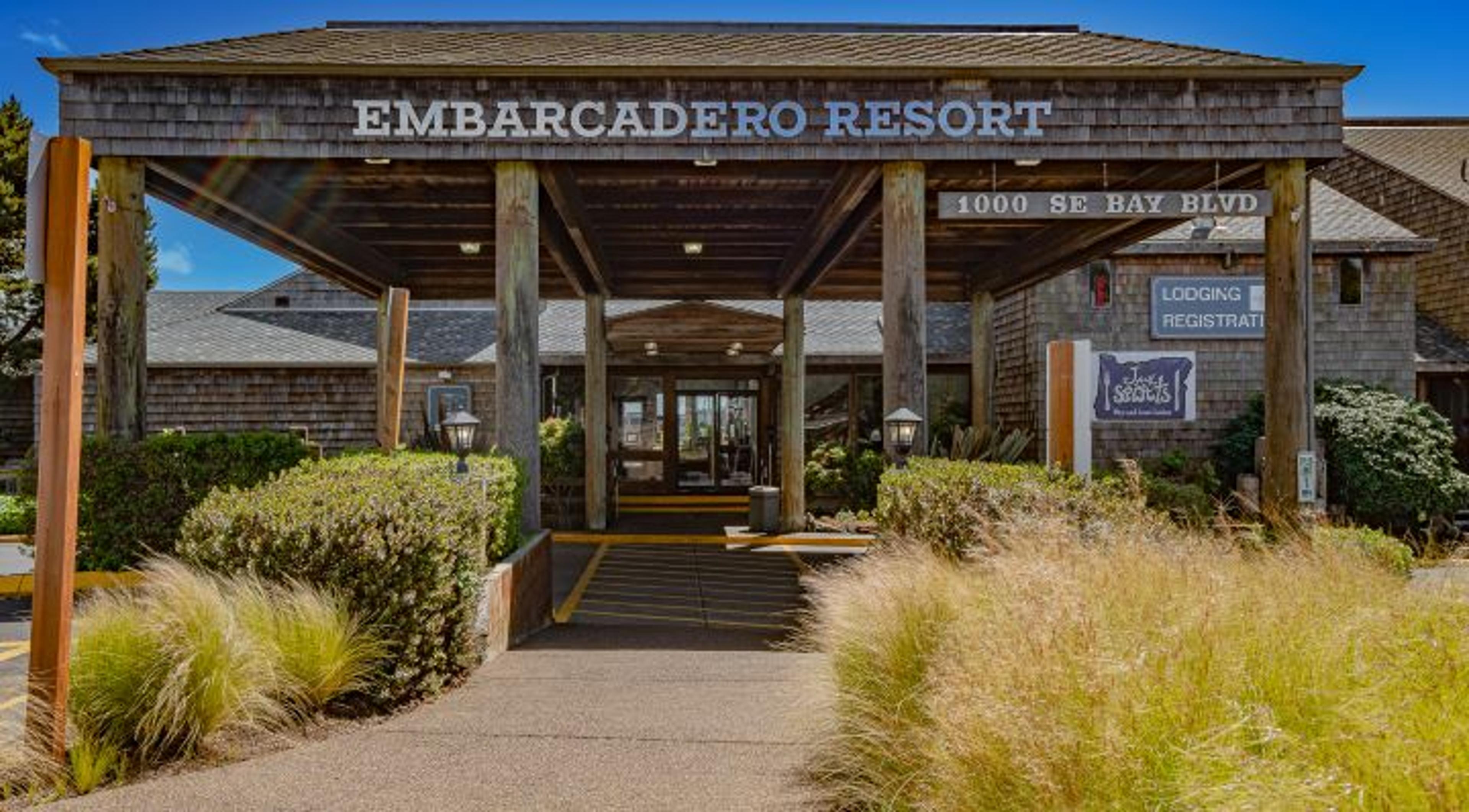 Embarcadero Resort Hotel & Marina