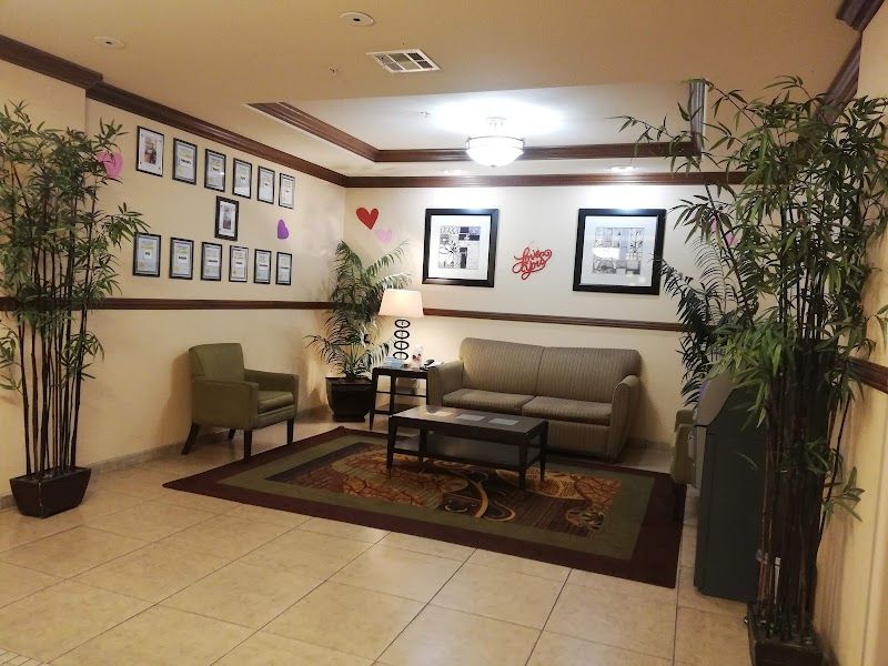 Photo of Holiday Inn Express & Suites Fresno Northwest-Herndon, an IHG Hotel