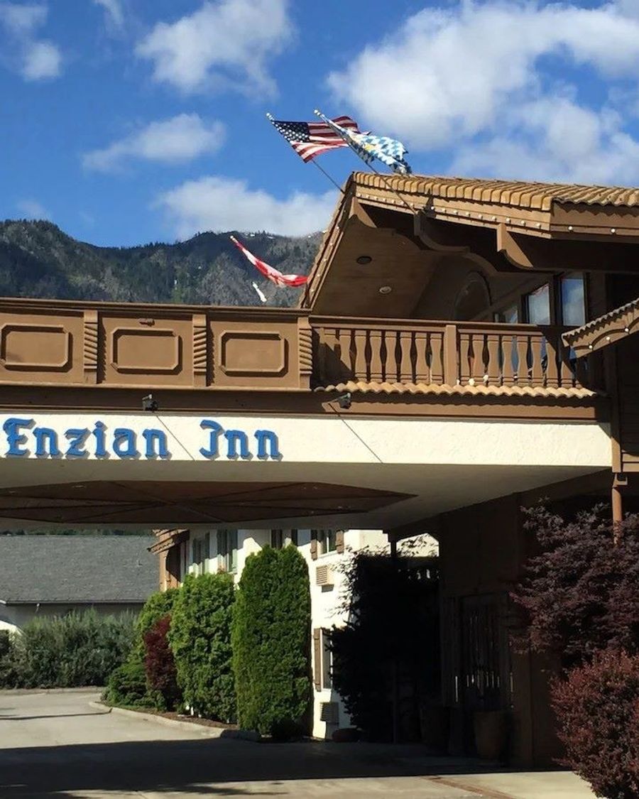 Enzian Inn