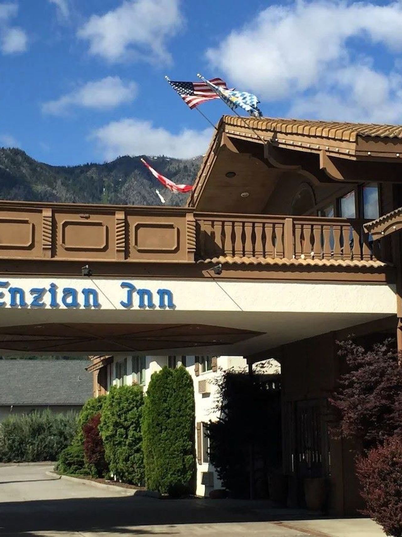Enzian Inn