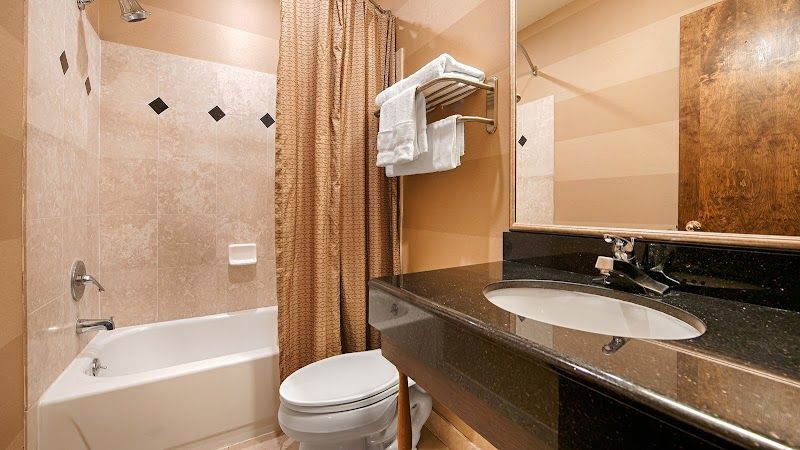 Photo of Best Western Plus Brookside Inn