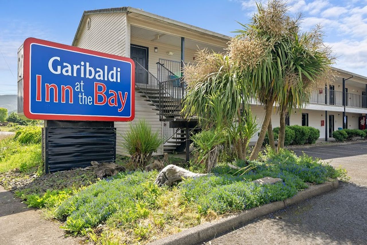 Photo of Garibaldi Inn at the Bay